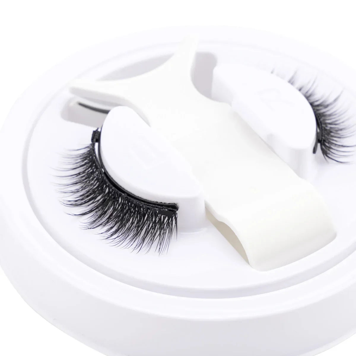 Pair de Cils Magnétiques Réutilisables- 5 Options au Choix (Pince Inclue)